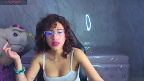 Snapshot of zoe_ch_ chatting on July 22, 2026, 3:09 am zoe_ch_ online show from July 22, 2026, 3:09 am