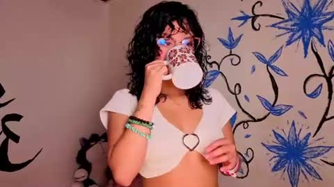 Snapshot of zoe_ch_ chatting on August 5, 2026, 3:42 am zoe_ch_ online show from August 5, 2026, 3:42 am