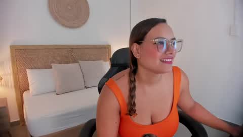 Zoe  online show from July 1, 2026, 12:51 pm