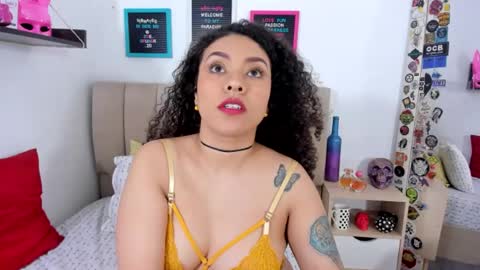 Snapshot of zoe_gruber chatting on January 25, 2025, 3:09 am Zoe Gruber online show from January 25, 2025, 3:09 am