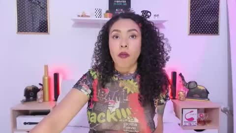 Snapshot of zoe_gruber chatting on October 16, 2025, 6:31 pm Zoe Gruber online show from October 16, 2025, 6:31 pm