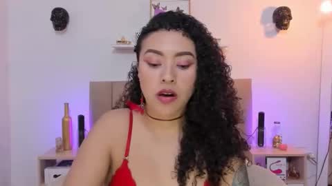 Snapshot of zoe_gruber chatting on October 26, 2025, 7:09 pm Zoe Gruber online show from October 26, 2025, 7:09 pm