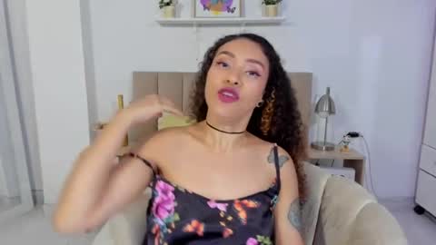 Snapshot of zoe_gruber chatting on July 8, 2026, 12:15 am Zoe Gruber online show from July 8, 2026, 12:15 am