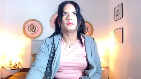 Snapshot of zoe_hecate chatting on May 17, 2026, 4:21 am zoe_hecate online show from May 17, 2026, 4:21 am