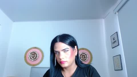 Snapshot of zoe_hecate chatting on May 27, 2026, 7:00 pm zoe_hecate online show from May 27, 2026, 7:00 pm
