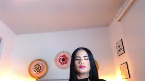 Snapshot of zoe_hecate chatting on June 26, 2026, 9:25 am zoe_hecate online show from June 26, 2026, 9:25 am