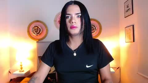 Snapshot of zoe_hecate chatting on July 2, 2026, 10:21 am zoe_hecate online show from July 2, 2026, 10:21 am