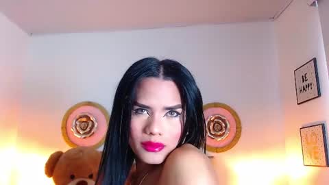 Snapshot of zoe_hecate chatting on July 28, 2026, 2:13 pm zoe_hecate online show from July 28, 2026, 2:13 pm