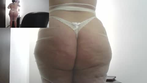 Snapshot of zoe_hotxxx chatting on February 10, 2025, 1:55 pm zoe hotxxx online show from February 10, 2025, 1:55 pm