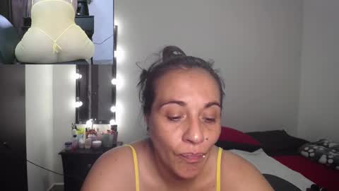 Snapshot of zoe_hotxxx chatting on February 20, 2025, 12:19 am zoe hotxxx online show from February 20, 2025, 12:19 am