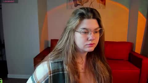 Zoe online show from March 10, 2026, 1:10 am