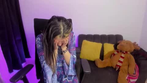 Snapshot of zoe_jeane_beker chatting on February 8, 2026, 9:07 pm ZOE online show from February 8, 2026, 9:07 pm