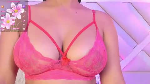 Zoey  online show from August 1, 2026, 4:56 am
