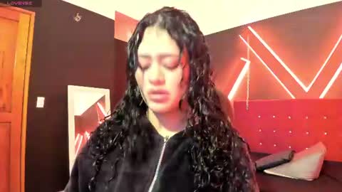 Snapshot of zoe_lara_34 chatting on July 8, 2026, 1:54 am zoe online show from July 8, 2026, 1:54 am
