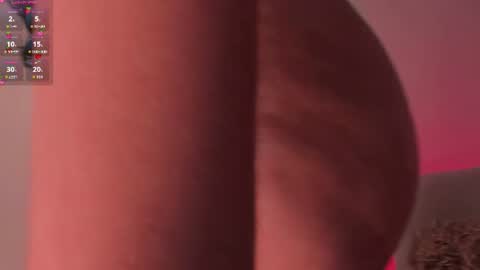 Snapshot of zoe_mhendez chatting on July 8, 2026, 12:31 pm zoe_mhendez online show from July 8, 2026, 12:31 pm