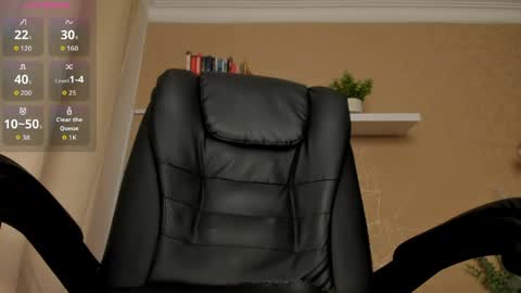 zoe_millerx online show from June 6, 2026, 12:21 pm