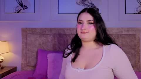 Snapshot of zoe_moon__ chatting on July 15, 2026, 12:54 pm zoe_moon__ online show from July 15, 2026, 12:54 pm