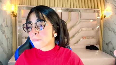 Snapshot of zoe_r_ chatting on September 18, 2025, 3:08 am Zoe online show from September 18, 2025, 3:08 am