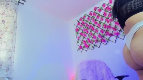 Snapshot of zoe_sweet22 chatting on November 27, 2025, 7:38 pm new count online show from November 27, 2025, 7:38 pm