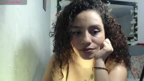 Snapshot of zoe_tai chatting on October 30, 2025, 9:11 am zoe tai online show from October 30, 2025, 9:11 am