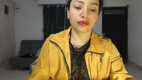 Snapshot of zoe_tai chatting on December 21, 2025, 11:01 pm zoe tai online show from December 21, 2025, 11:01 pm