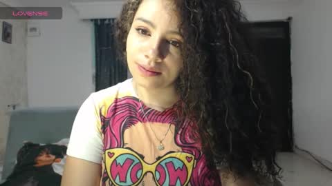 Snapshot of zoe_tai chatting on February 21, 2026, 9:21 am zoe tai online show from February 21, 2026, 9:21 am