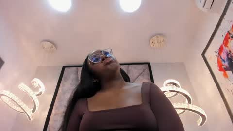 Zoe online show from June 8, 2026, 12:38 pm