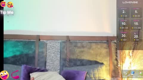 Zoe online show from February 12, 2025, 1:27 pm