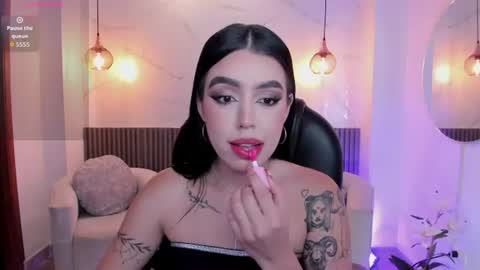 Snapshot of zoee_jackson chatting on June 14, 2026, 6:43 pm zoee jackson online show from June 14, 2026, 6:43 pm