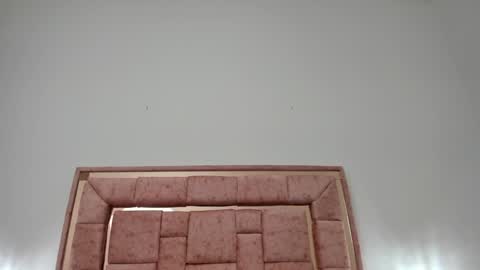 Snapshot of zoee_lov chatting on December 19, 2024, 9:51 am zoee online show from December 19, 2024, 9:51 am