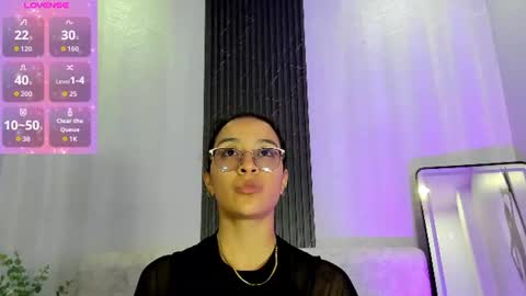 Zoe 3 online show from July 20, 2026, 5:26 pm