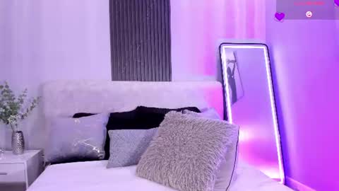 Zoe 3 online show from July 21, 2026, 5:59 pm
