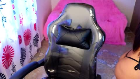 Snapshot of zoee_pamela99 chatting on October 25, 2025, 3:18 pm pamela online show from October 25, 2025, 3:18 pm