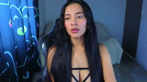 Snapshot of zoee_pamela99 chatting on April 9, 2026, 3:50 pm pamela online show from April 9, 2026, 3:50 pm