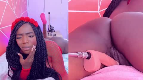 Snapshot of zoeethompson_cm chatting on March 1, 2025, 7:48 pm online show from March 1, 2025, 7:48 pm