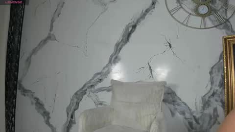 Snapshot of zoehpeterr_ chatting on March 15, 2026, 5:35 am Zoeh online show from March 15, 2026, 5:35 am