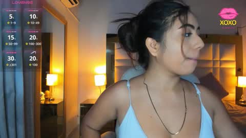 zoei_moon online show from March 24, 2026, 7:08 pm