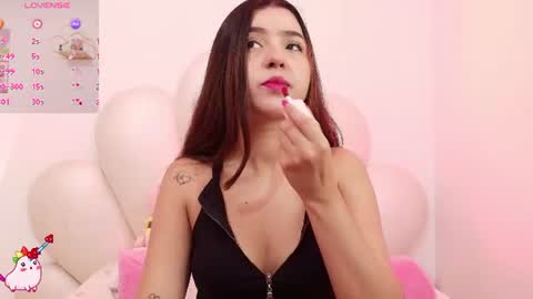 zoewillian online show from July 29, 2026, 2:32 am