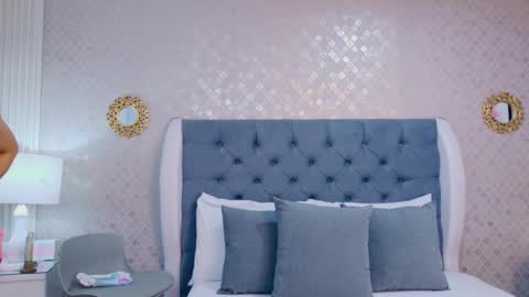 Snapshot of zoewilliis chatting on May 28, 2026, 12:35 pm ZoeWilliis online show from May 28, 2026, 12:35 pm