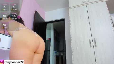 zoey  Independent model online show from July 28, 2026, 2:07 am