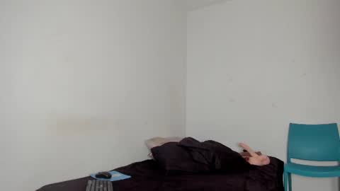 Snapshot of zoey_donovan_ chatting on July 17, 2026, 8:35 pm Zoe online show from July 17, 2026, 8:35 pm