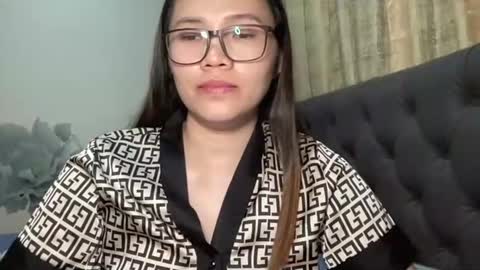 zoey_foryou online show from April 29, 2026, 2:10 pm