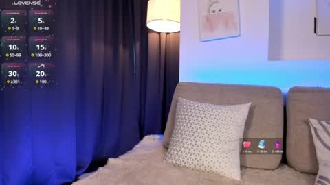 Zoey  online show from July 25, 2026, 3:20 pm