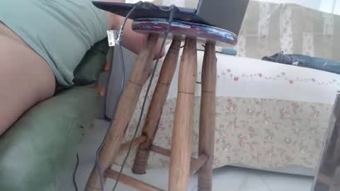 zohan100 online show from December 17, 2024, 2:44 pm