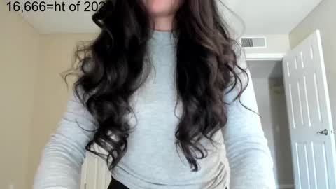 Snapshot of zoiebutterfly chatting on October 19, 2025, 11:05 pm Zoie online show from October 19, 2025, 11:05 pm