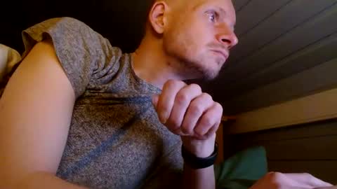 zolexthomas online show from December 4, 2024, 10:41 pm