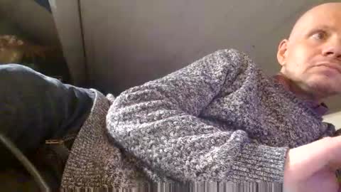 zolexthomas online show from February 19, 2025, 6:54 pm