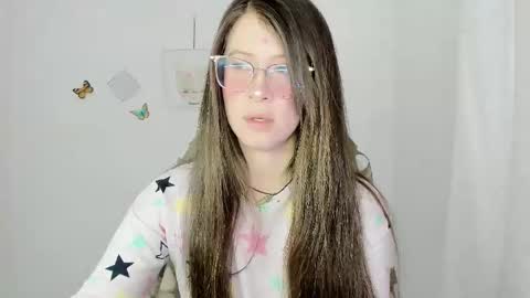 Alicie online show from February 16, 2026, 1:29 pm