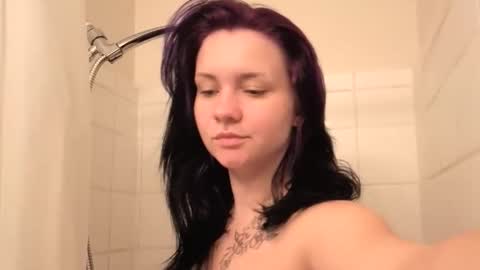 zoomrabbit 3 online show from December 18, 2025, 7:53 pm