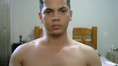 Snapshot of zoro_00 chatting on November 30, 2025, 6:12 pm zoro_00 online show from November 30, 2025, 6:12 pm